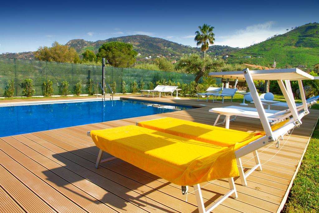 Baia Degli Ulivi Apartments Чефалу Екстериор снимка