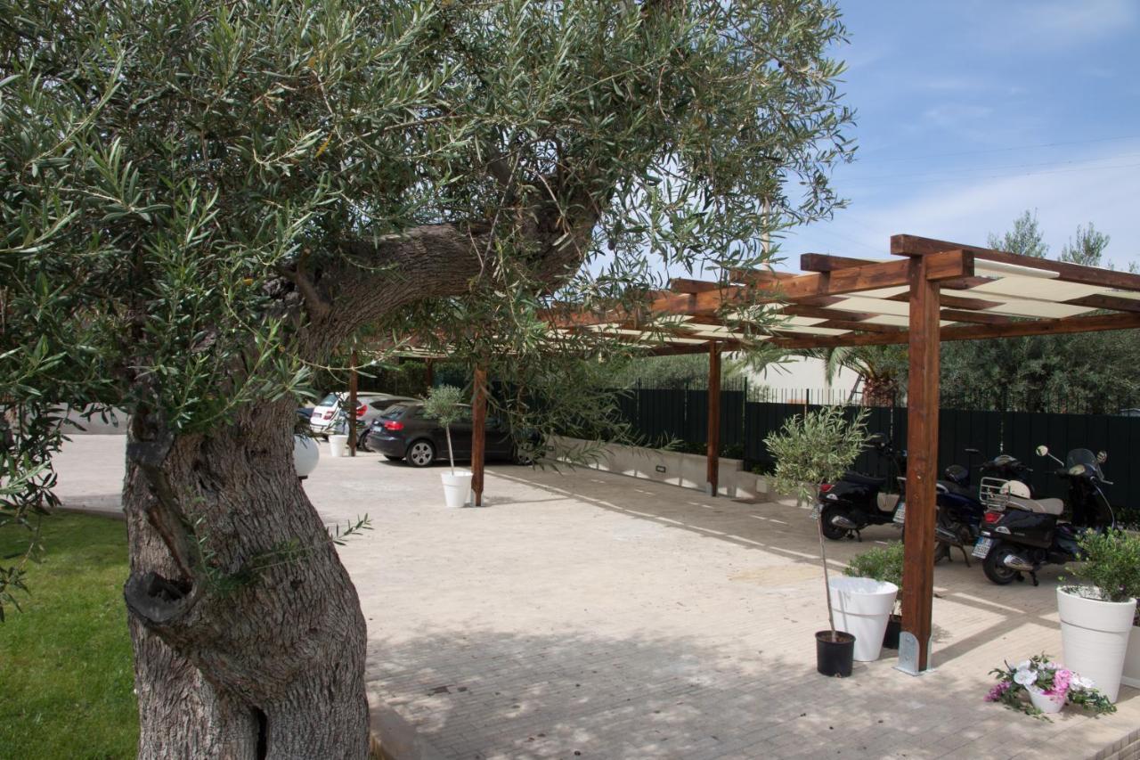 Baia Degli Ulivi Apartments Чефалу Екстериор снимка